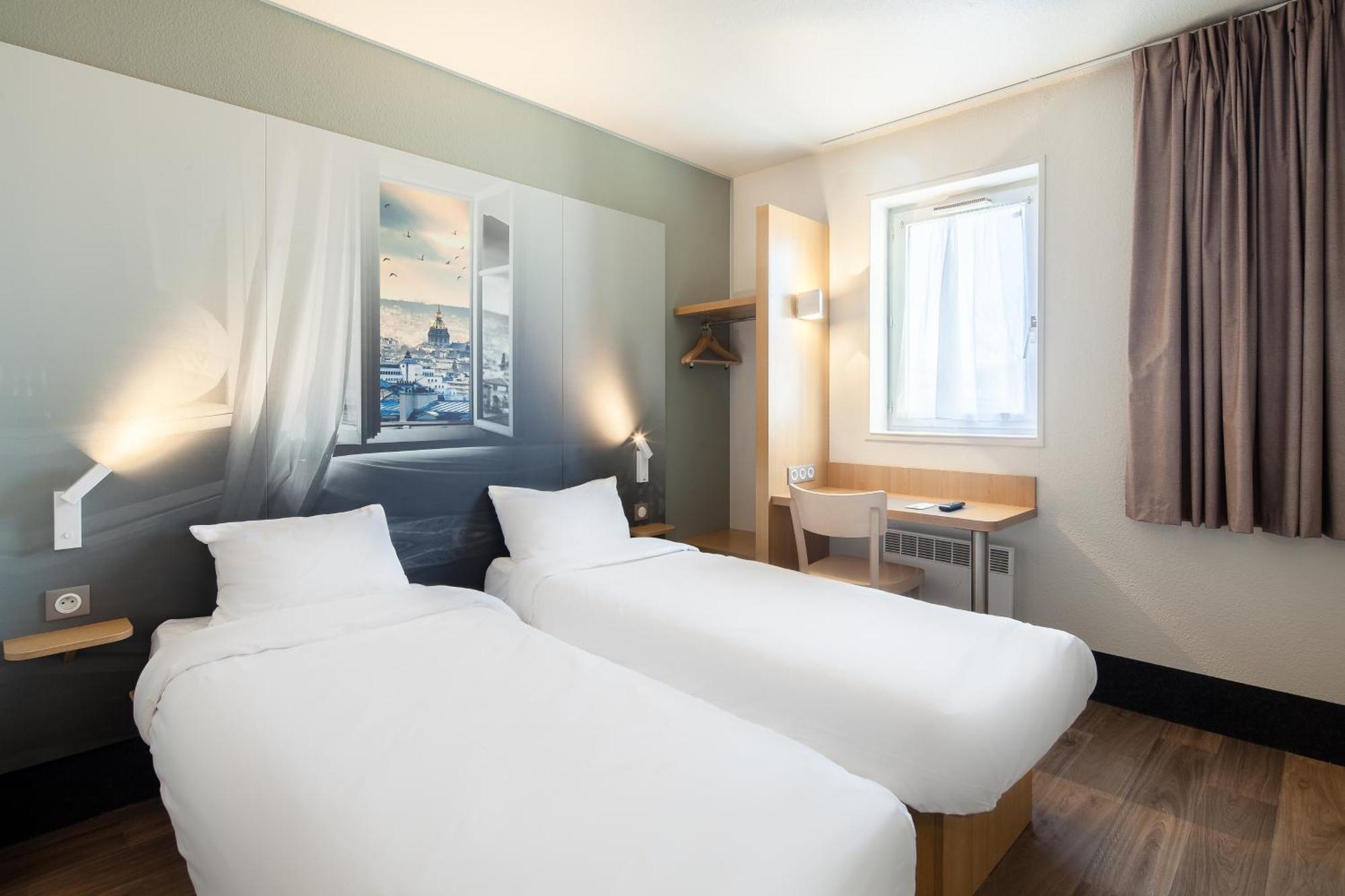 B&B Hotel Maurepas Eksteriør bilde