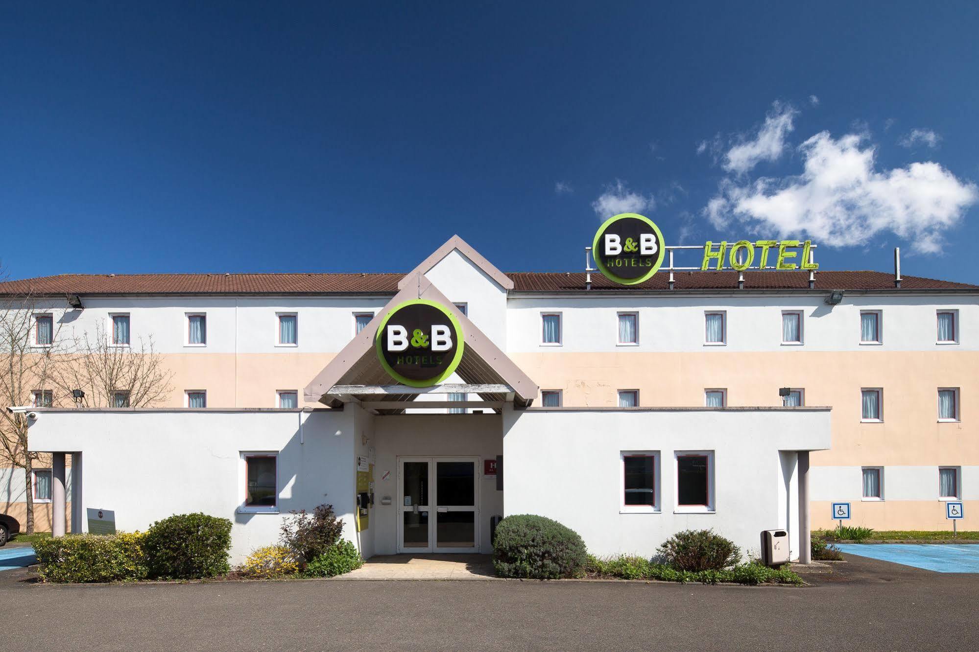 B&B Hotel Maurepas Eksteriør bilde
